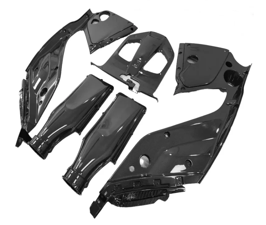 FERRARI 812 Dry Carbon Fiber Engine Interior Kit