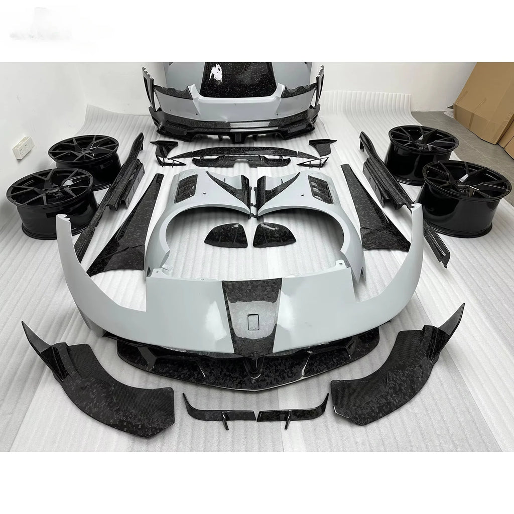FERRARI 812 Partial Dry Forged Carbon Fiber Mansori Style Body Kit