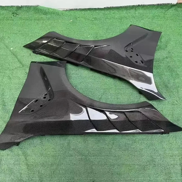 BMW G8X Carbon Fiber Fender