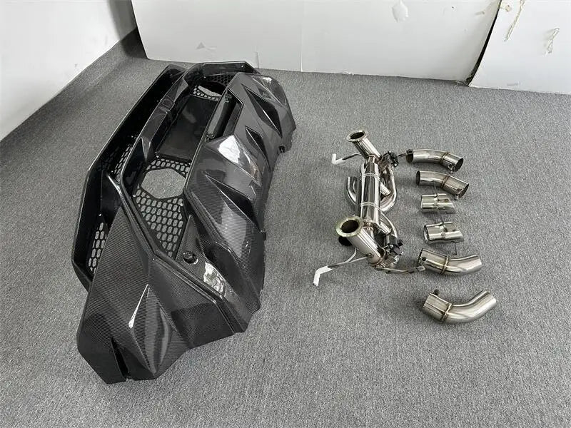 LAMBORGHINI HURACAN Dry Forged Carbon Fiber Rear Bumper