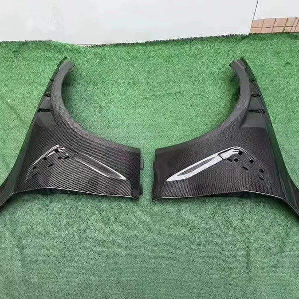 BMW G8X Carbon Fiber Fender