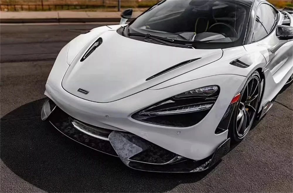 MCLAREN 765LT Style Semi Carbon Front Bumper