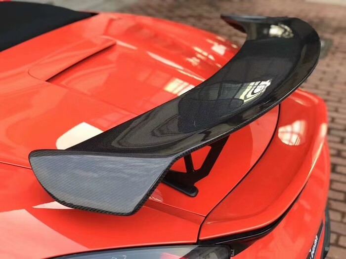 PORSCHE 718 Carbon Fiber GT4 Wing